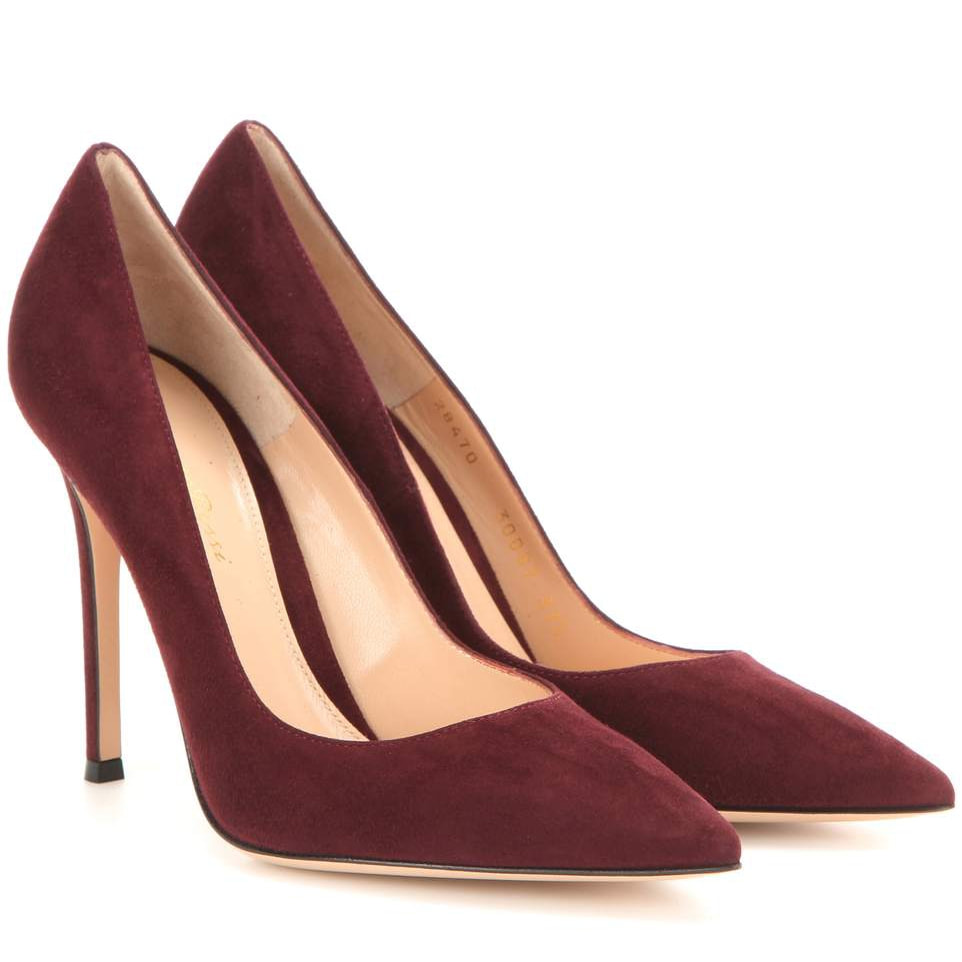Gianvito Rossi 105 Pumps in Royale Burgundy Suede