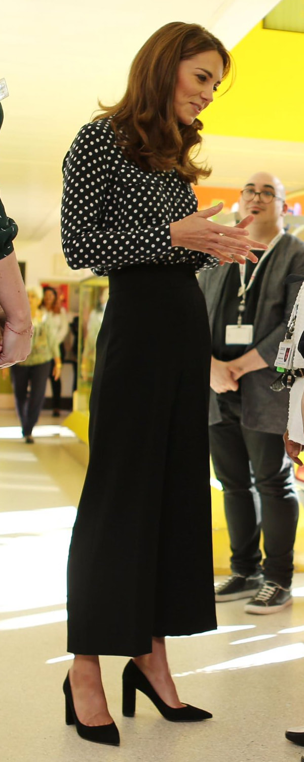 Zara Black Culottes as seen on Kate Middleton, The Duchess of Cambridge.