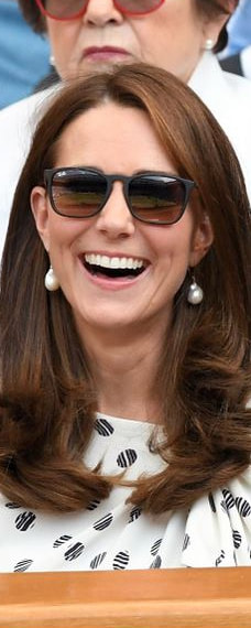 Ray-Ban Chris Sunglasses as seen on Kate Middleton, the Duchess of Cambridge.