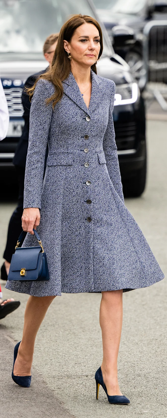 Polène Paris No 7 Mini Bag in Blue Grain Leather as seen on Kate Middleton, The Duchess of Cambridge.