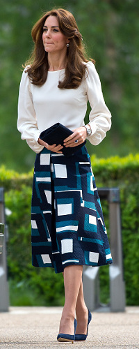 Banana Republic Geo Jacquard Midi Skirt as seen on Kate Middleton, The Duchess of Cambridge.