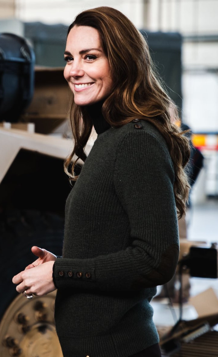 Duchess of Cambridge wears Holland Cooper Country Knit Sweater in Forest Marl