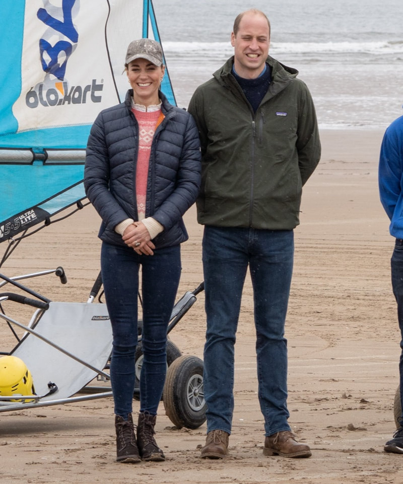 The Duke and Duchess of Cambridge started Day 3 of Royal Visit Scotland on the West Sands Beach at St Andrews. 
