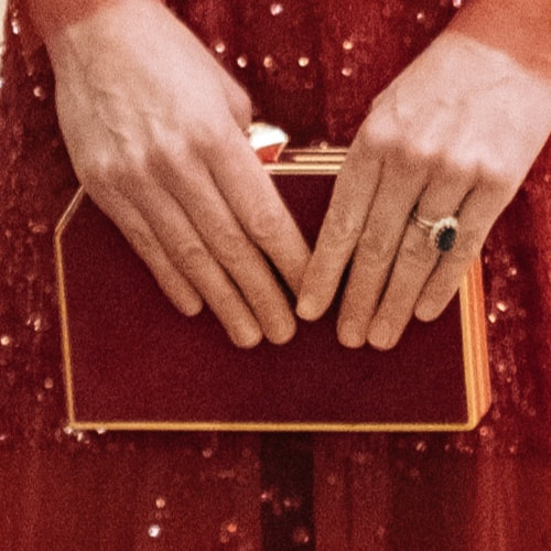 Duchess Kate carries red Jenny Packham 'Casa' clutch