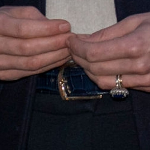 Duchess Kate wears navy embossed croc belt
