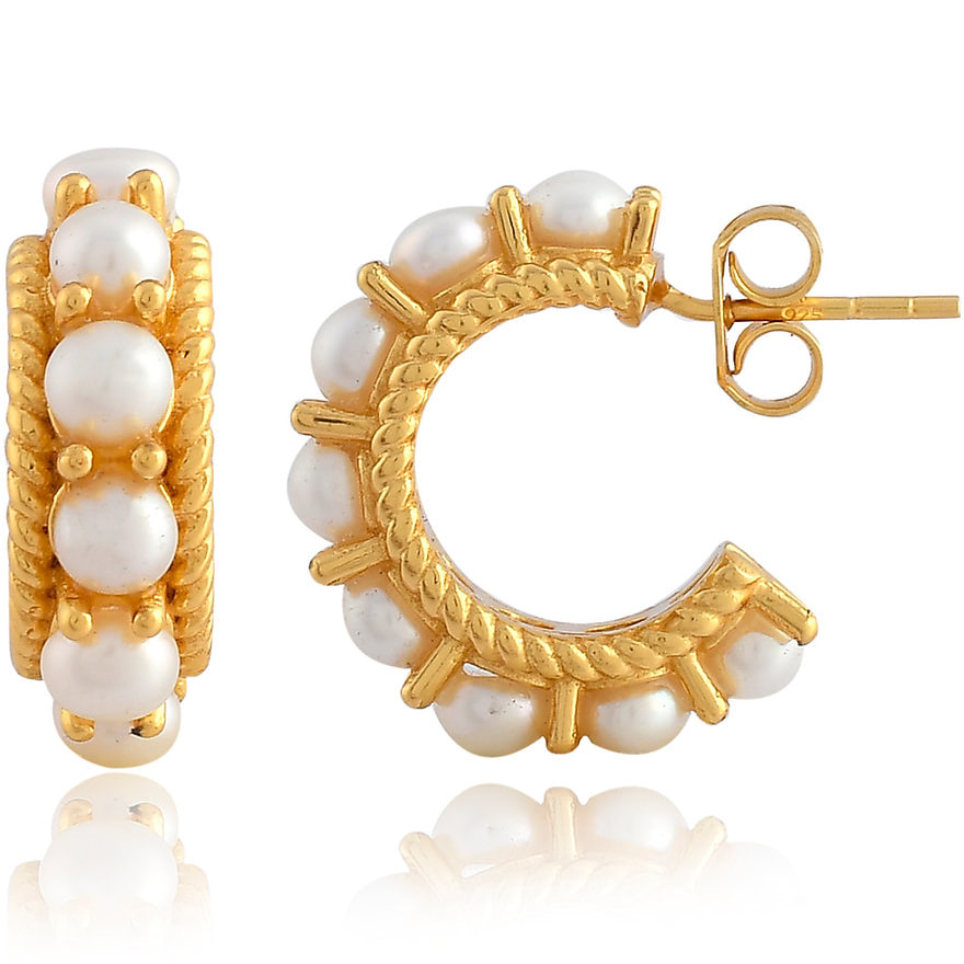 Shyla 'Rosalia' Earrings in Pearl